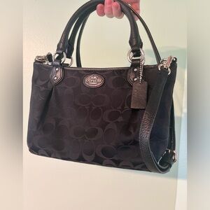 Coach Signature C Crossbody Handle Bag Purse. Pristine excellent condition.